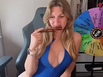Stripchat Sex Chat of Lilly-Luscious