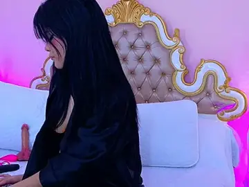Stripchat Sex Cam of AryCorinne