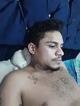 Stripchat Sex Cam of rich_dirty_sex69