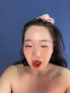 Stripchat Free Porn Cam of Asianpie_