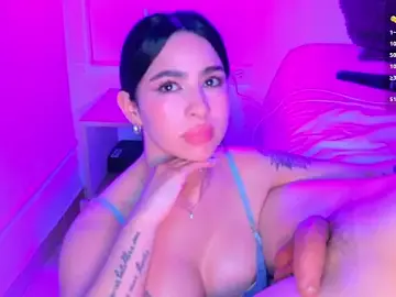 Stripchat Adult Webcam of Candy_Ken