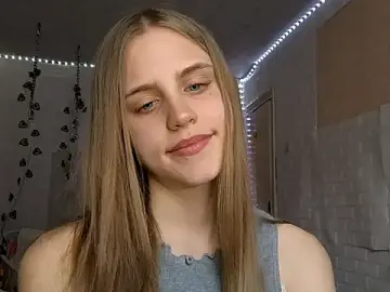 Stripchat Live Sex Cam of EveCoutch