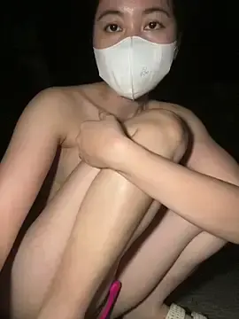 Stripchat Live Sex Cam of Lami_Mi