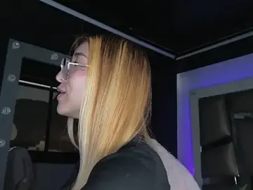 Stripchat Free Live Porn of Princess_tokyo