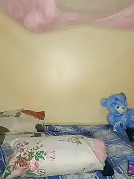 Stripchat Sex Cam of Swit_virgin22