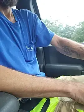 Stripchat Free Porn Cam of Bigwhitedick_88
