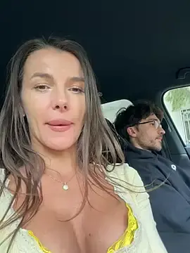 Stripchat Sex Cam of fit_vic