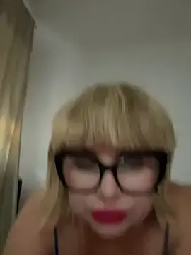 Stripchat Live Porn of luna_14