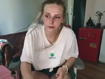 Stripchat Best Webcam of Celeste_Off