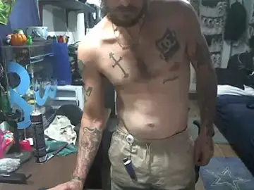Stripchat Live Sex Cam of CloudDadddyyy