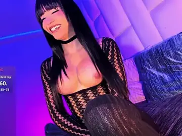Stripchat Adult Video Chat of Summer_walkerr