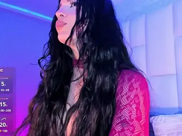 Stripchat Adult Webcams of Summer_walkerr