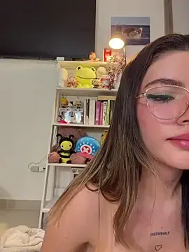 Stripchat Sex Cam of Your_Honeey