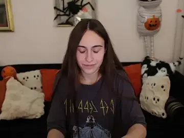 Stripchat Free Live Porn of AliceKolltt