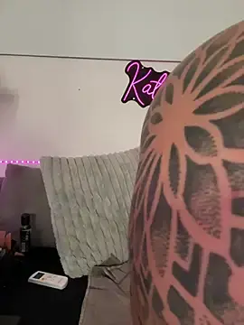 Stripchat Free Porn Cam of InKed-Kathy