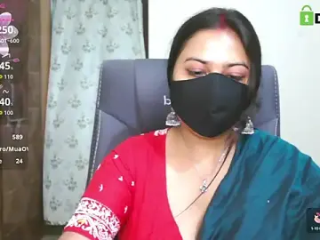 Stripchat Free Live Porn of SassyWildCouple