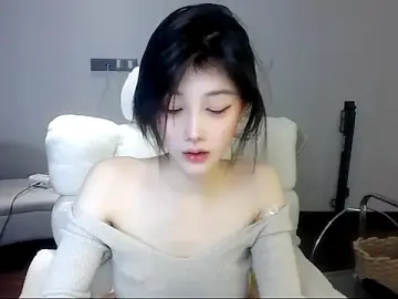 Stripchat Live Porn of SylvieMaya