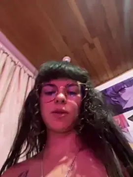 Stripchat Free Porn Cam of VioletaSubmissive