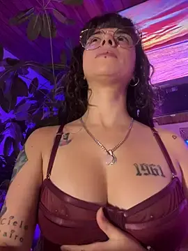 Stripchat Watch Live Sex Cams of VioletaSubmissive
