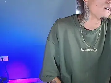 Stripchat Live Sex of Liam_lee