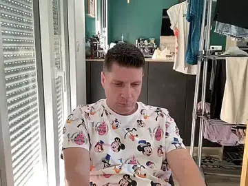 Stripchat Live Porn of Minmoi1984