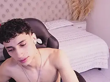 Stripchat Free Porn Cam of JhoanLeandro