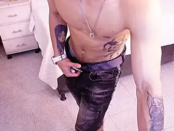 Stripchat Watch Live Sex Cams of JhoanLeandro