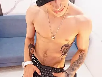 Stripchat Free Porn Cam of JhoanLeandro