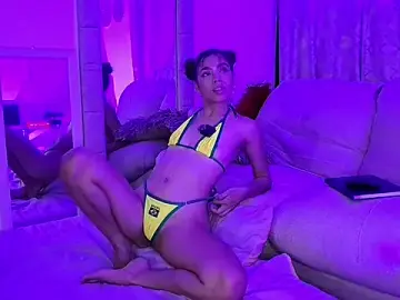 Stripchat Free Live Porn of Pineappleflipped