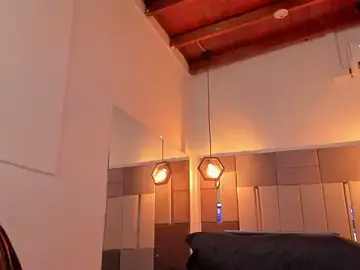 Stripchat Sex Cam of FreyaLanne