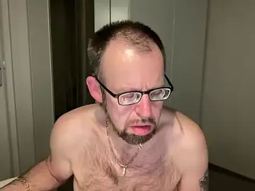 Stripchat Watch Live Sex Cams of FABIOGLASSES