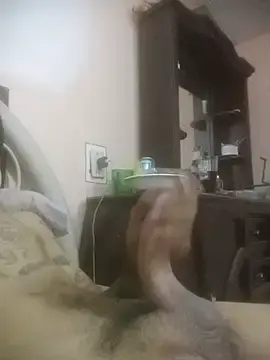 Stripchat Live Sex Cam of carloshot31