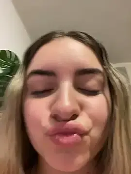 Stripchat Best live sex cam show of imlindapink