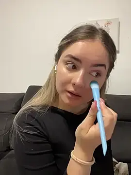 Stripchat Live Sex of imlindapink