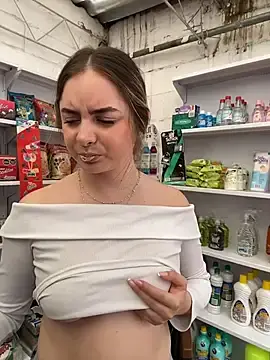 Stripchat Free Porn Cam of imlindapink