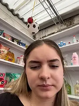 Stripchat Free Live Porn of imlindapink