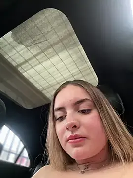 Stripchat Sex Cam of imlindapink