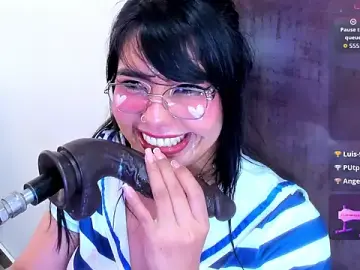 Stripchat Free Live Porn of pocahontas_lantina