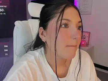 Stripchat Free Live Porn of Celestee_21