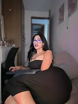 Stripchat Nude Webcam of DulceLenns
