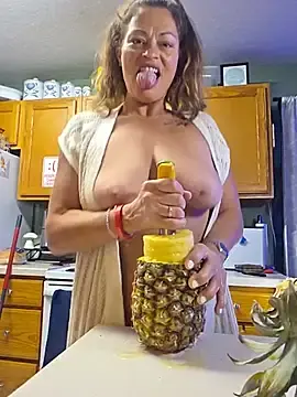Stripchat Live Sex Cam of Erotic_and_Exotic
