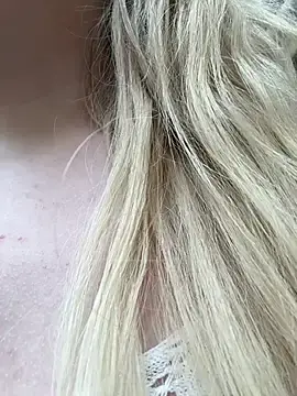 Stripchat Watch Live Sex Cams of Polly_Pop