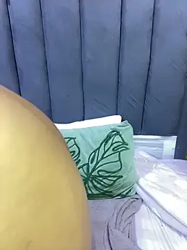 Stripchat Free Live Porn of SexyPetitex25