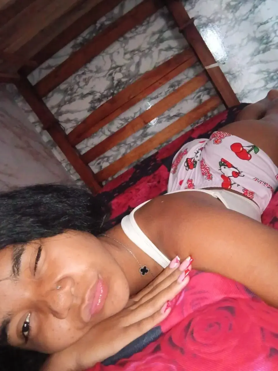 Sweet_VickyLove