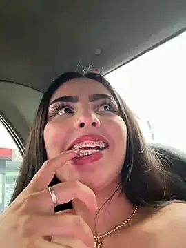 Stripchat Best live sex cam show of Maddy_Rouse_