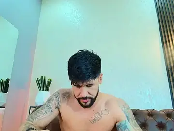 Stripchat Best live sex cam show of Petesevans