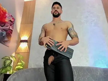 Stripchat Live Porn of Petesevans