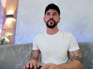 Stripchat Free Live Porn of Petesevans