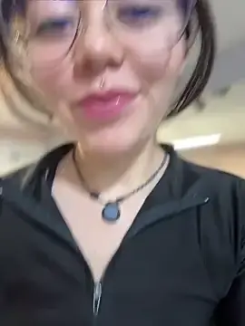 Stripchat Best live sex cam show of abbyhall_