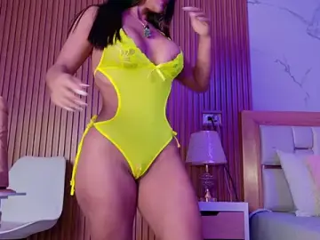 Stripchat Live Sex of mia_hank